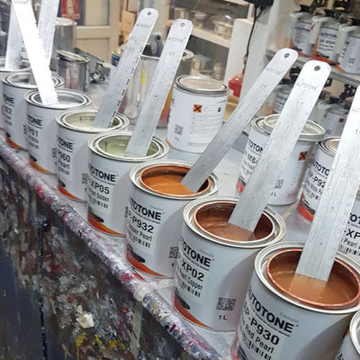 Couleurs Prêtes à l'Emploi Toyota 056 Blanc 2K, Blanc 1K Autocryl, AUTOTONE, sales@hccpaint.com, +86 13530008369 (whatsapp/wechat) fournisseur